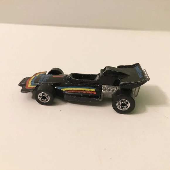 Vintage Lot of 3 Hot Wheels Roadster Malibu Grand Prix Race Car - Picture 11 of 16